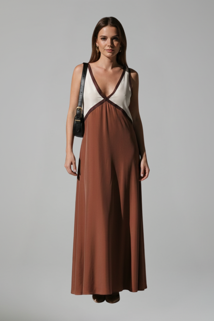 Women’s Maxi Dress with V Neckline and Sleeveless Cut