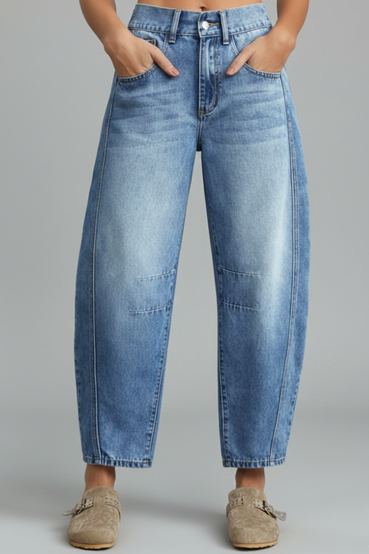 Women’s Mid-Waist Jeans with Front Closure and Pockets