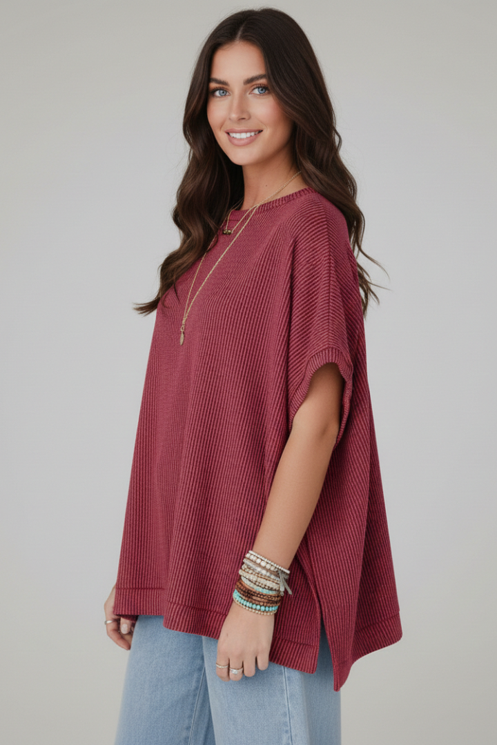 Women’s Oversized T-Shirt with Round Neckline and Ribbed Surface