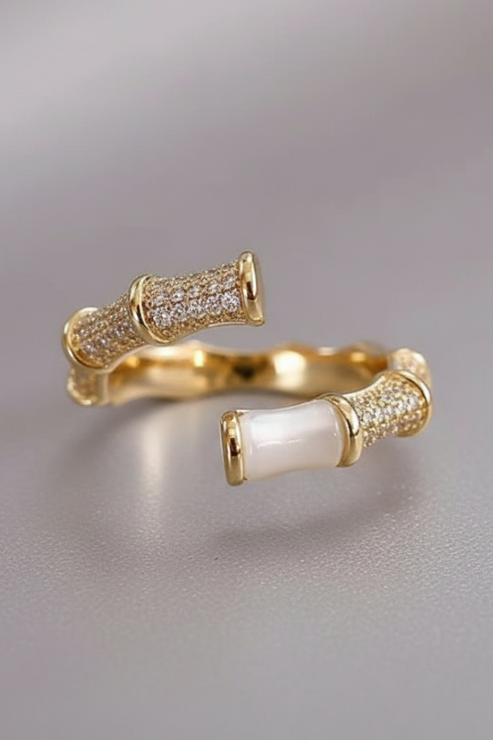 Women’s Ring with Opal and Textured Band