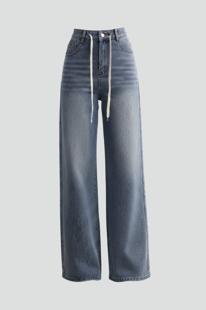 Women’s Straight-Leg Jeans with High Waist and Belt