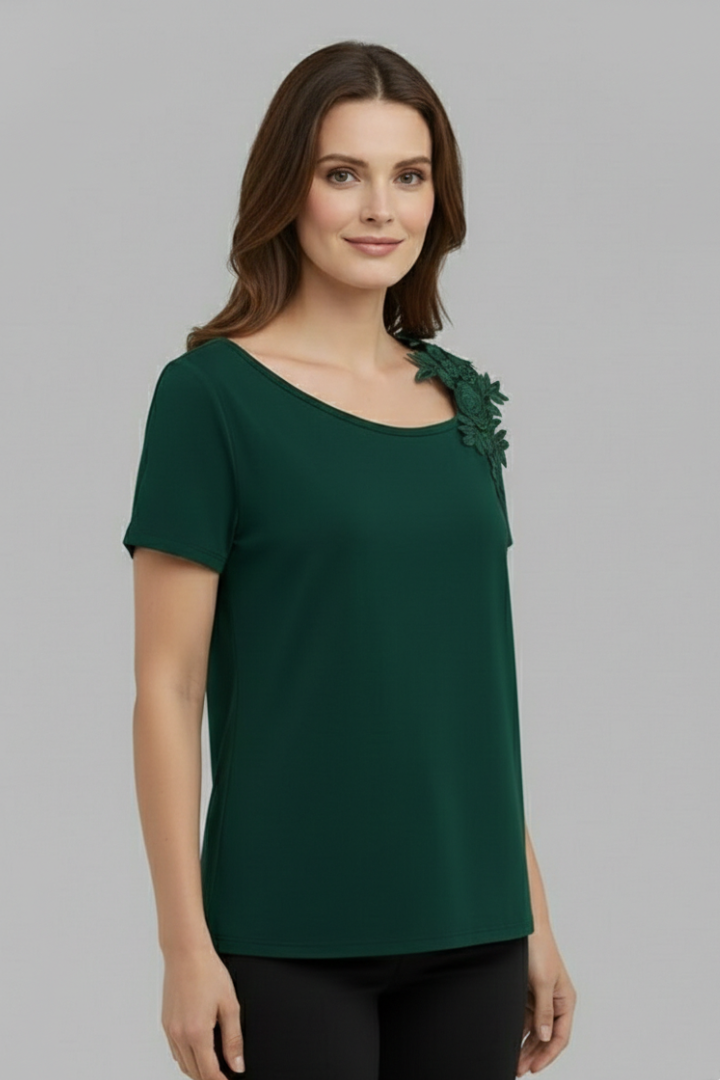 Women’s T-Shirt with Cold Shoulder and Floral Applique