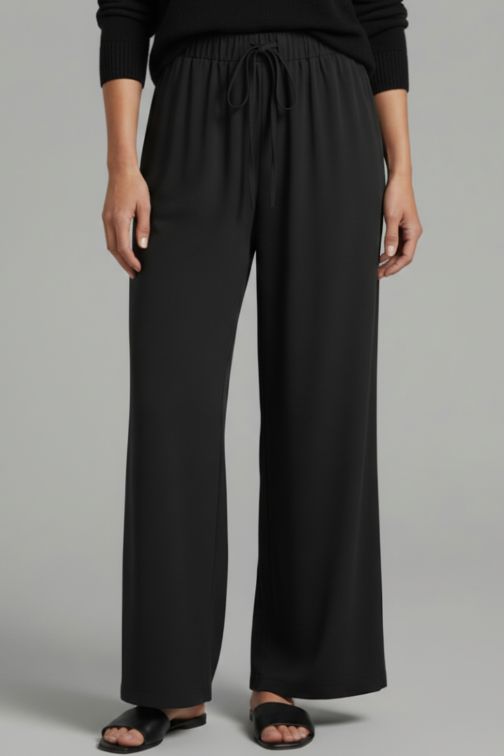 Women’s Trousers with Drawstring Waist and Side Pockets