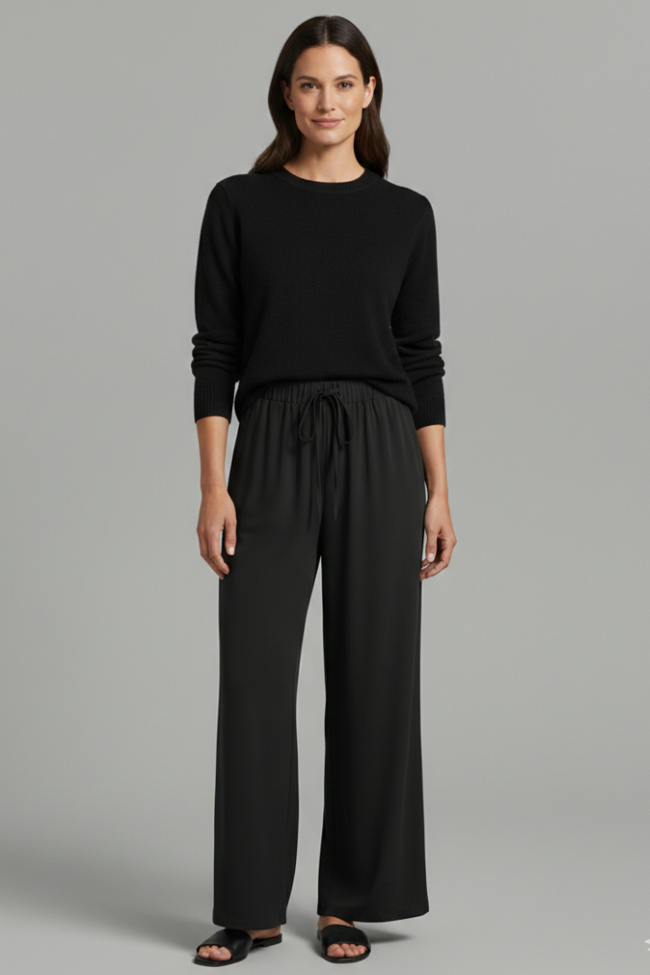 Women’s Trousers with Drawstring Waist and Side Pockets