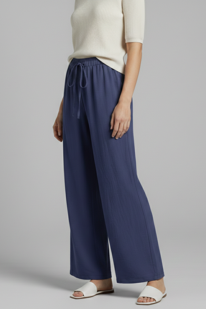 Women’s Trousers with Drawstring Waist and Wide Legs