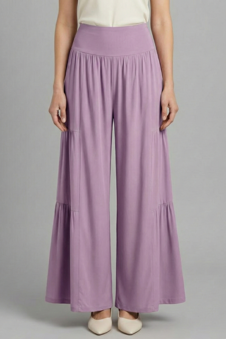 Women’s Trousers with Elastic Waist and Wide Legs