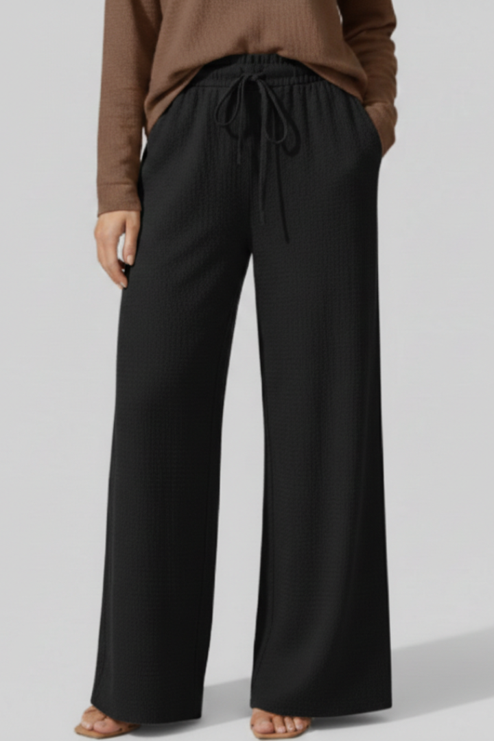 Women’s Trousers with Elastic Waist and Wide Legs