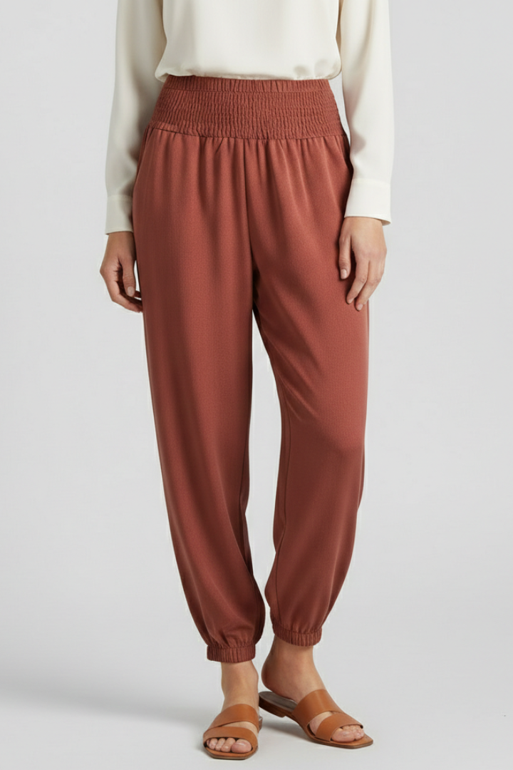 Women’s Trousers with Elastic Waistband and Tapered Hem
