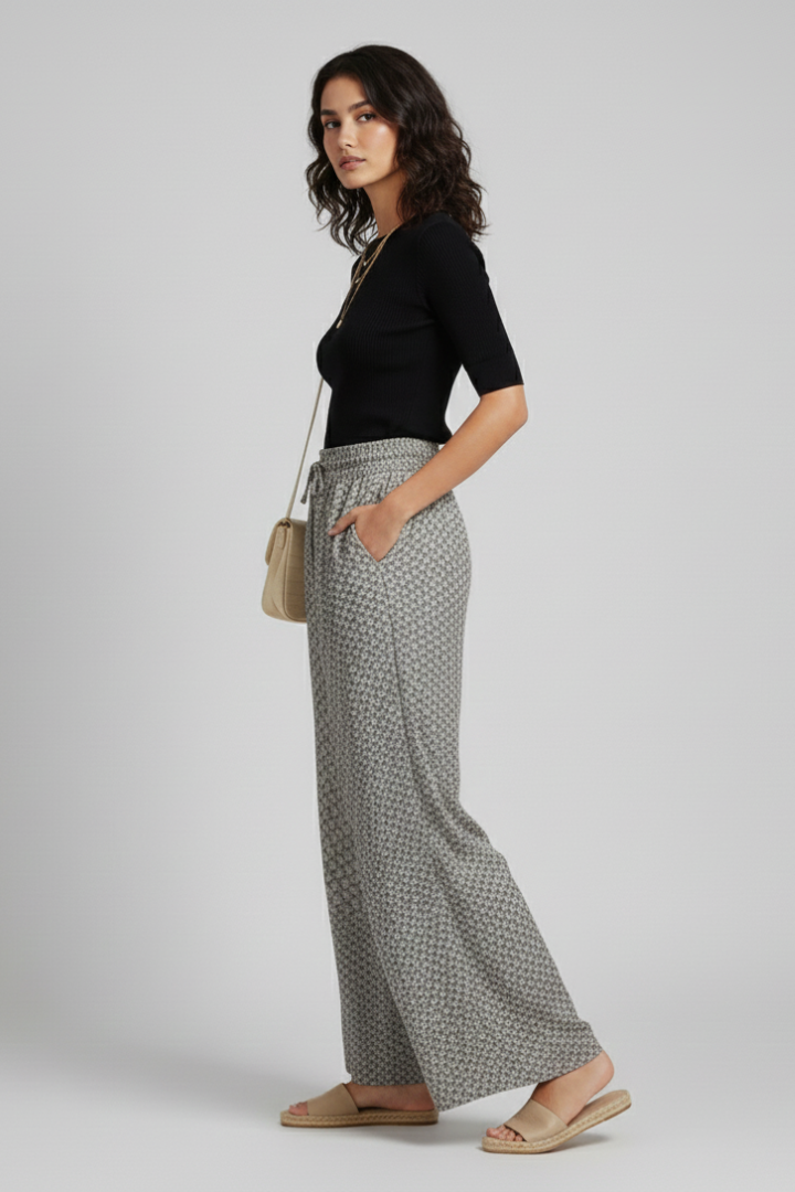 Women’s Trousers with Geometric Print and Elastic Waistband