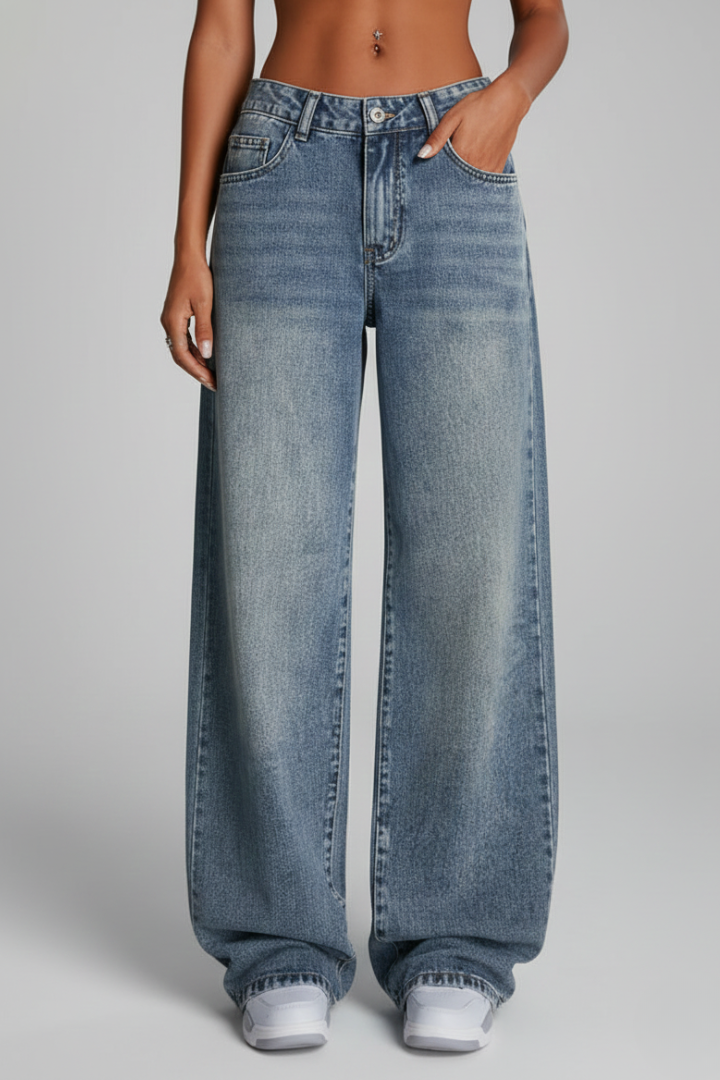 Women’s Wide-Leg Jeans with Front Closure and Long Hem