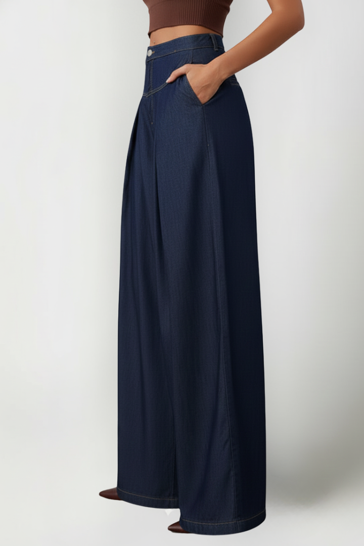 Women’s Wide-Leg Jeans with Mid Waist and Front Closure