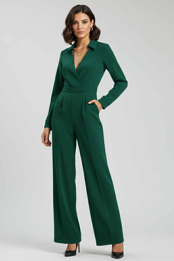 Women’s jumpsuit with shirt collar and wide-leg outline